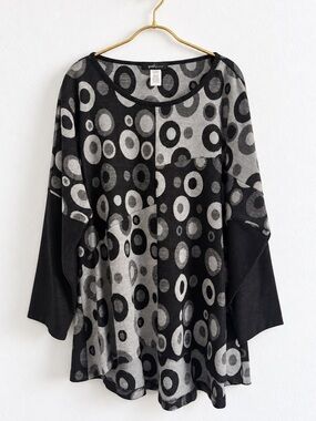 Yushi Circle Print Tunic Top Black Gray Hi Low Hem Long Sleeve Large